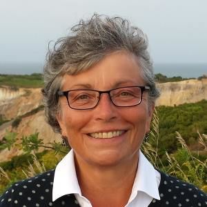 Meet your Posher, Deborah