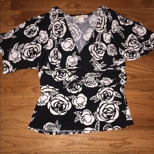 White House Black Market Top White House Black Market Top