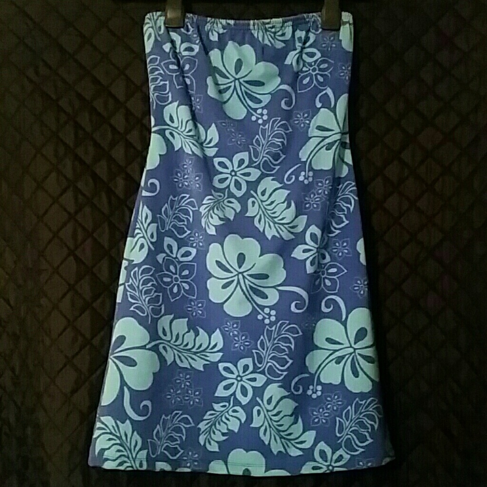 Super cute Strapless Blue Mini Dress