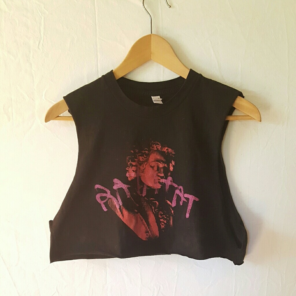 Cropped Band Tee