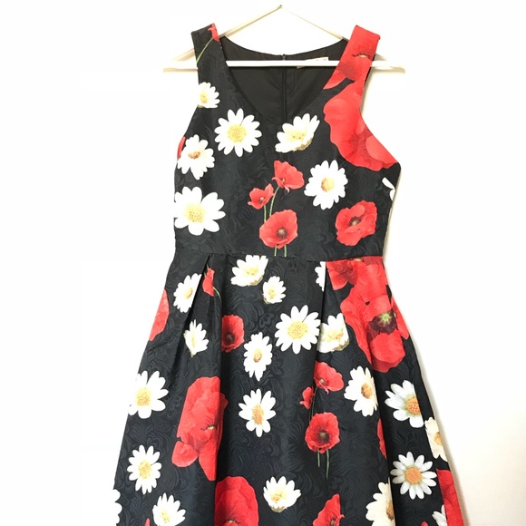 BEAUTIFUL DRESSSIZE M - Picture 4 of 6