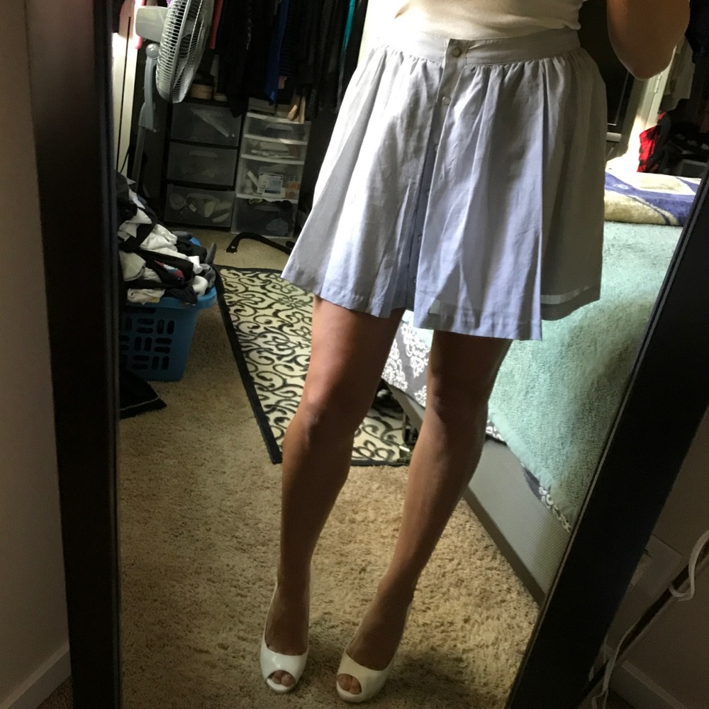 BCBG button up skirt