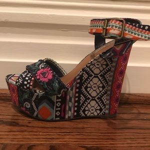Printed Steve Madden Wedges