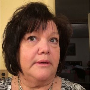 Meet your Posher, Paula