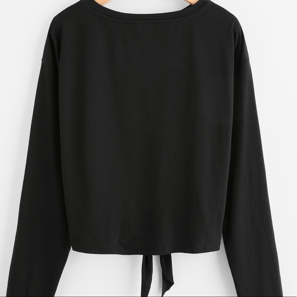 🆕HP🏆Scoop neck Pearl beaded tie front top - Picture 2 of 5
