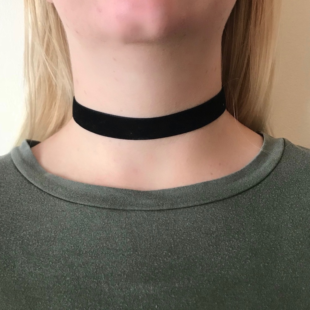 Black Velvet Choker