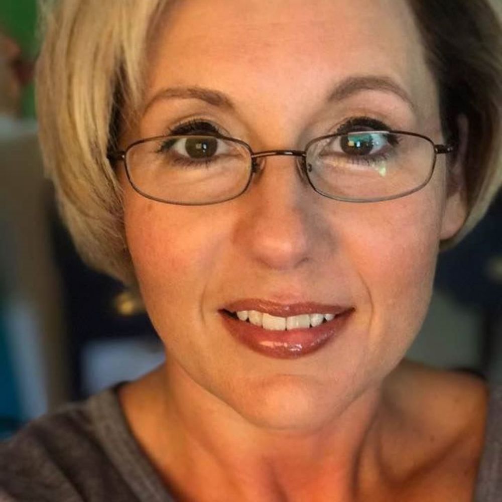 Meet your Posher, Jennifer