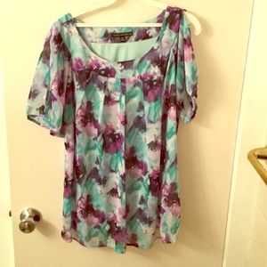 FINAL CALL Floral Top