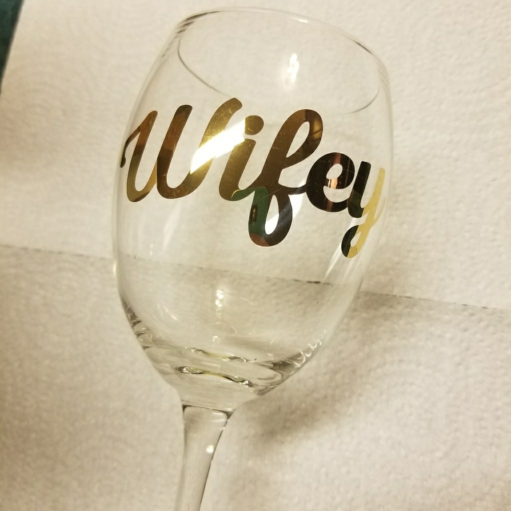 Wifey wine glass beautiful