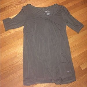 SOFT & SEXY AMERICAN EAGLE TOP: ARMY GREEN