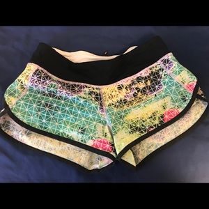 Lululemon size 4 speed short