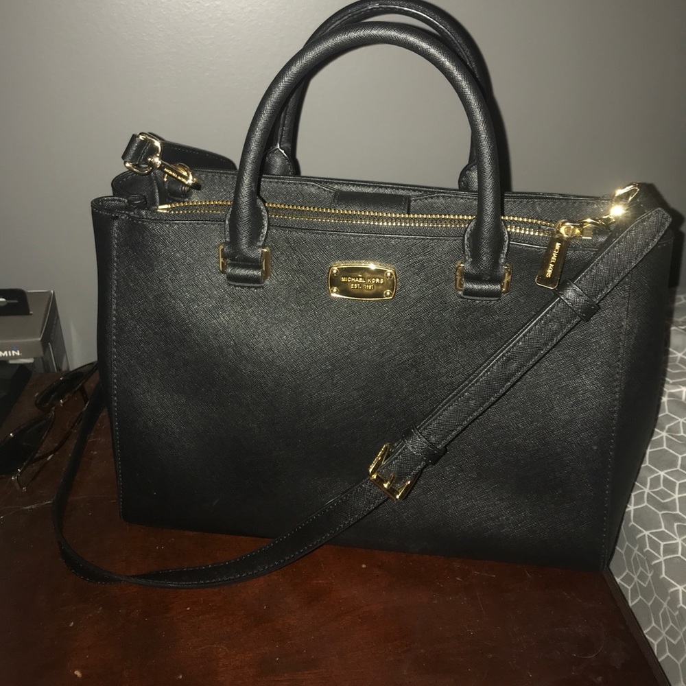 Michael Kors Cross Body