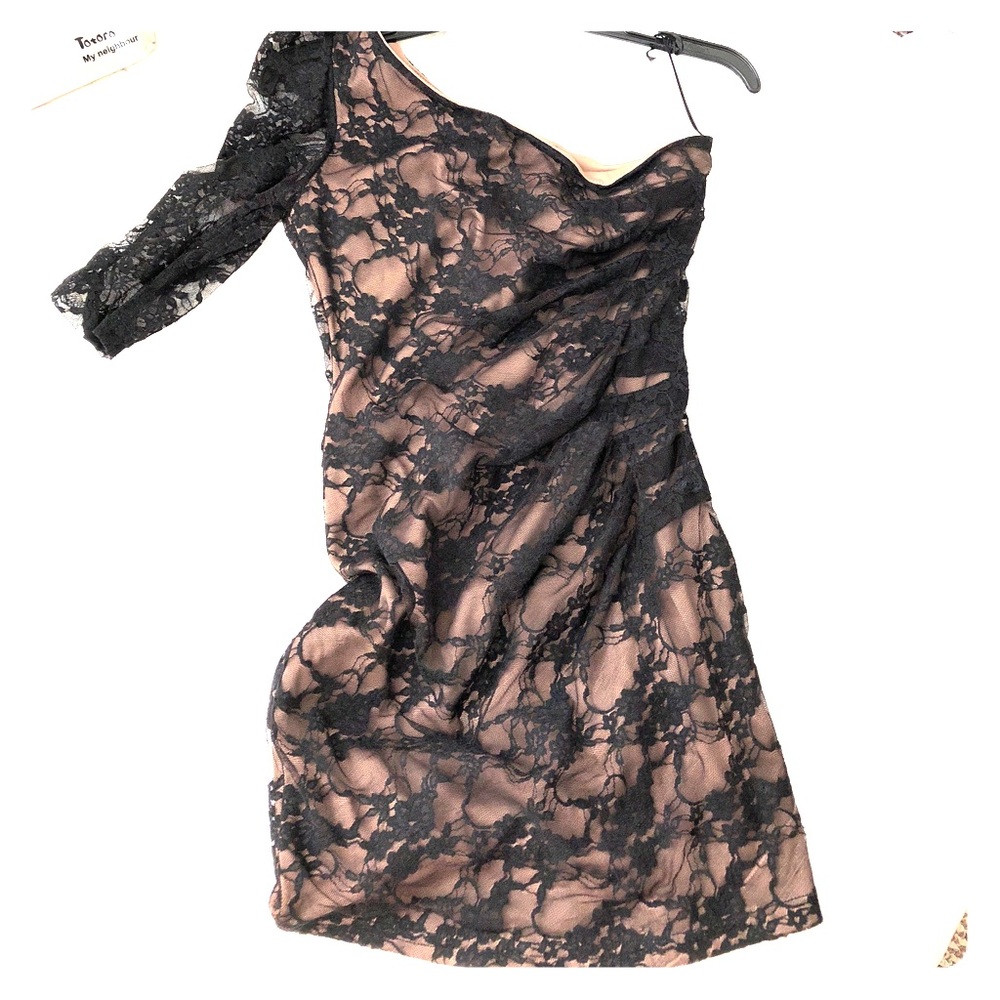 ✨Foreign Exchange: Black lace body-con mini dress