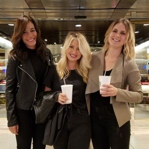 Meet your Posher, Whitney