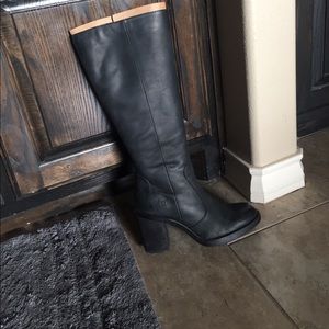 Born Malika black boots