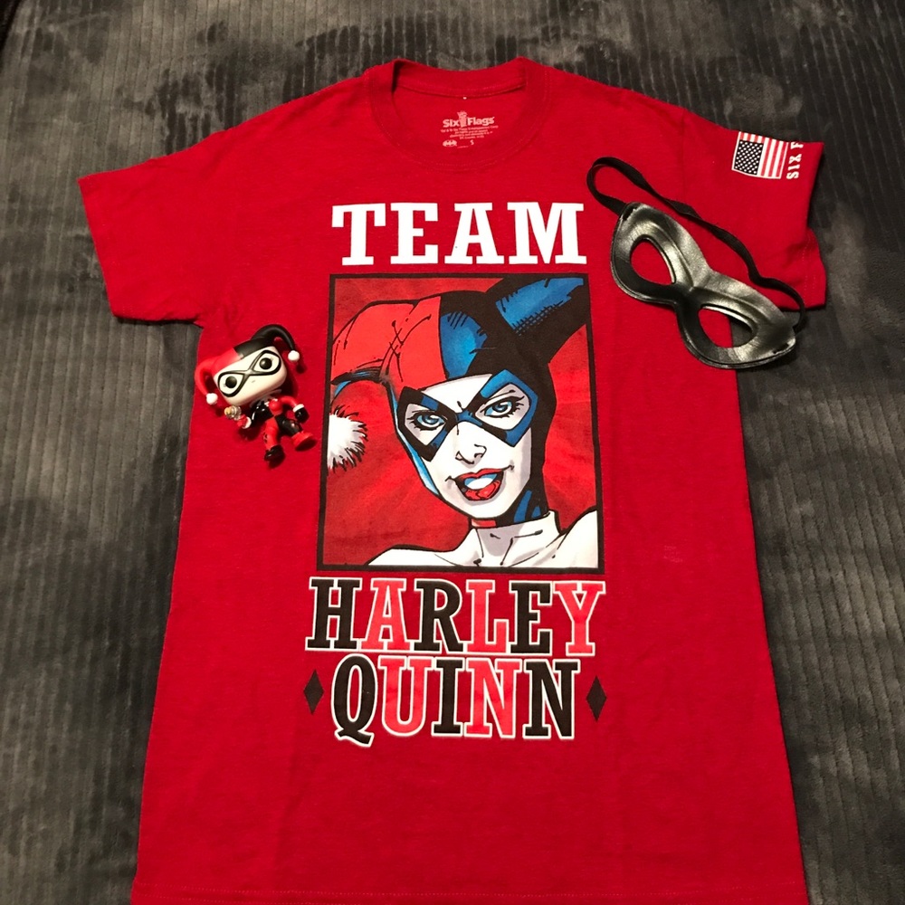 Harley Quinn T-Shirt size Small