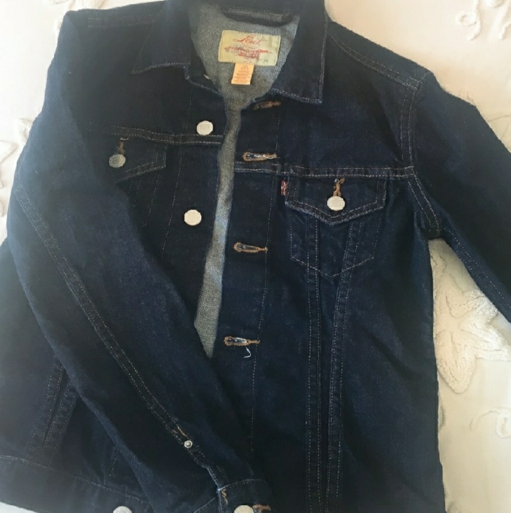 Levi dark wash jean jacket