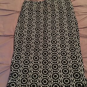 Small LuLaRoe Cassie Pencil Skirt EUC