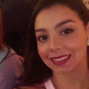 Meet your Posher, Yanill