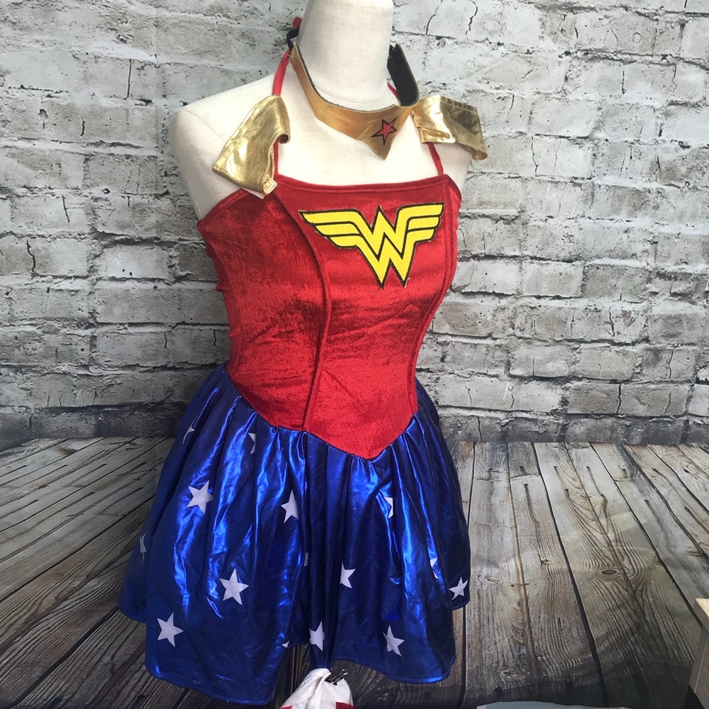 Super Girl Halloween Costume with Accessories