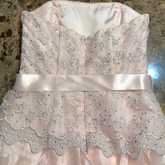 Pink Jessica McClintock formal dress- size 3/4 - Picture 3 of 8