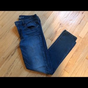 American Eagle Skinny Jeans size 10 R