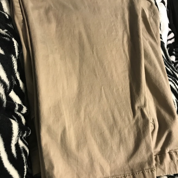 Chinos - Picture 2 of 4