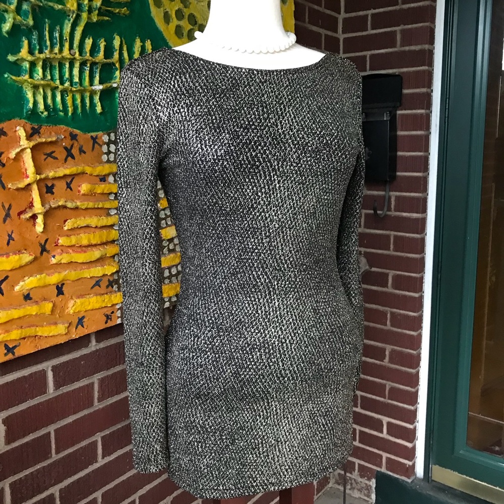 Cache’ Metallic Black and Gold Long Sleeve Top