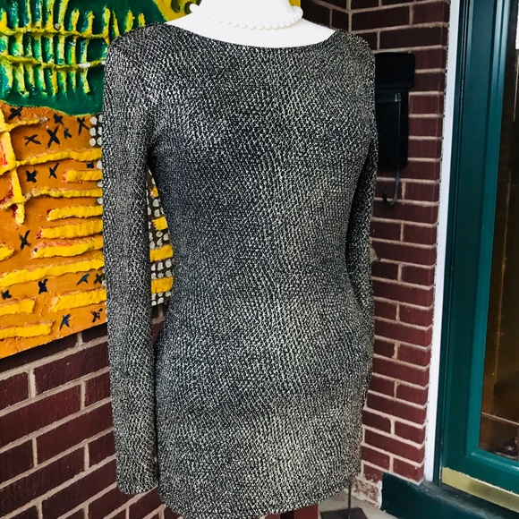 Cache’ Metallic Black and Gold Long Sleeve Top - Picture 5 of 8