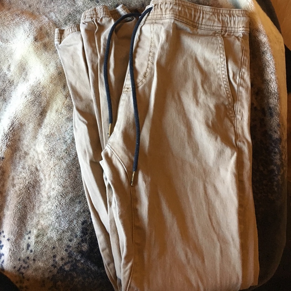 Mens khaki jogger