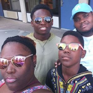 Meet your Posher, Aisha