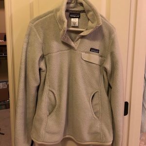 Patagonia fleece pullover