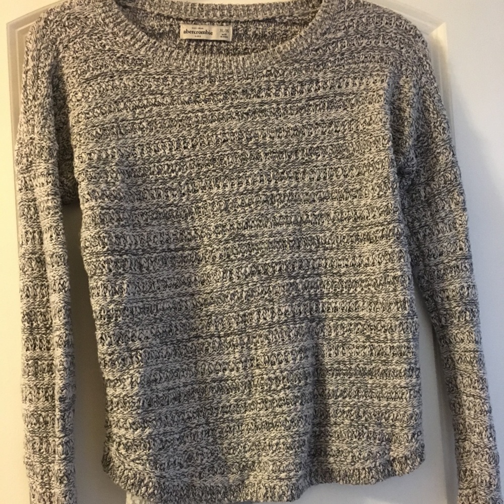 Abercrombie Kids heathered grey knit sweater
