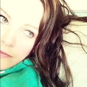 Meet your Posher, Courtney