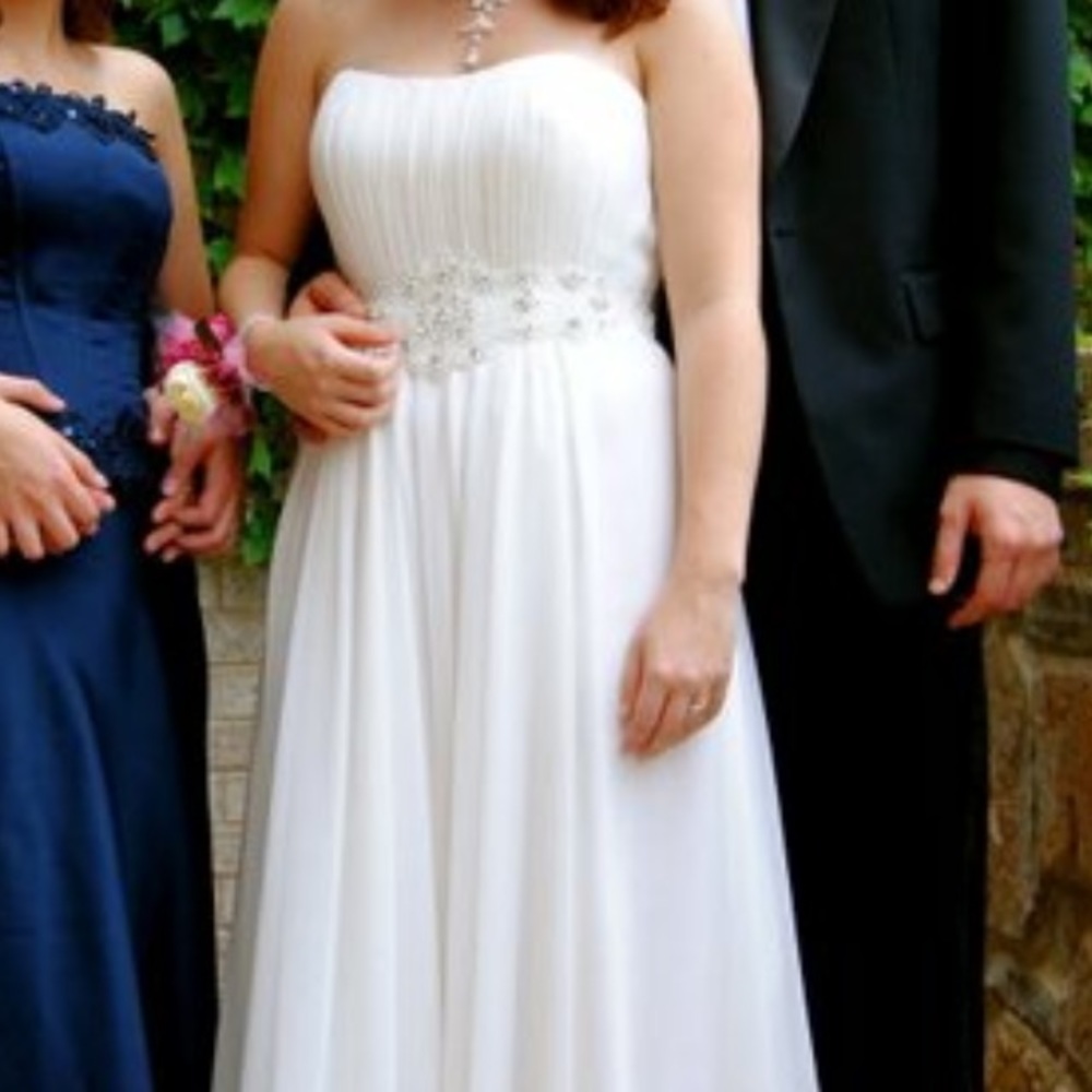 Boutique Prom or Wedding Dress