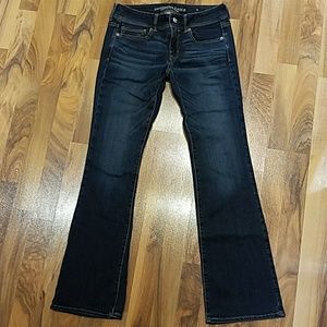 *Never worn* Women's American Eagle Jeans