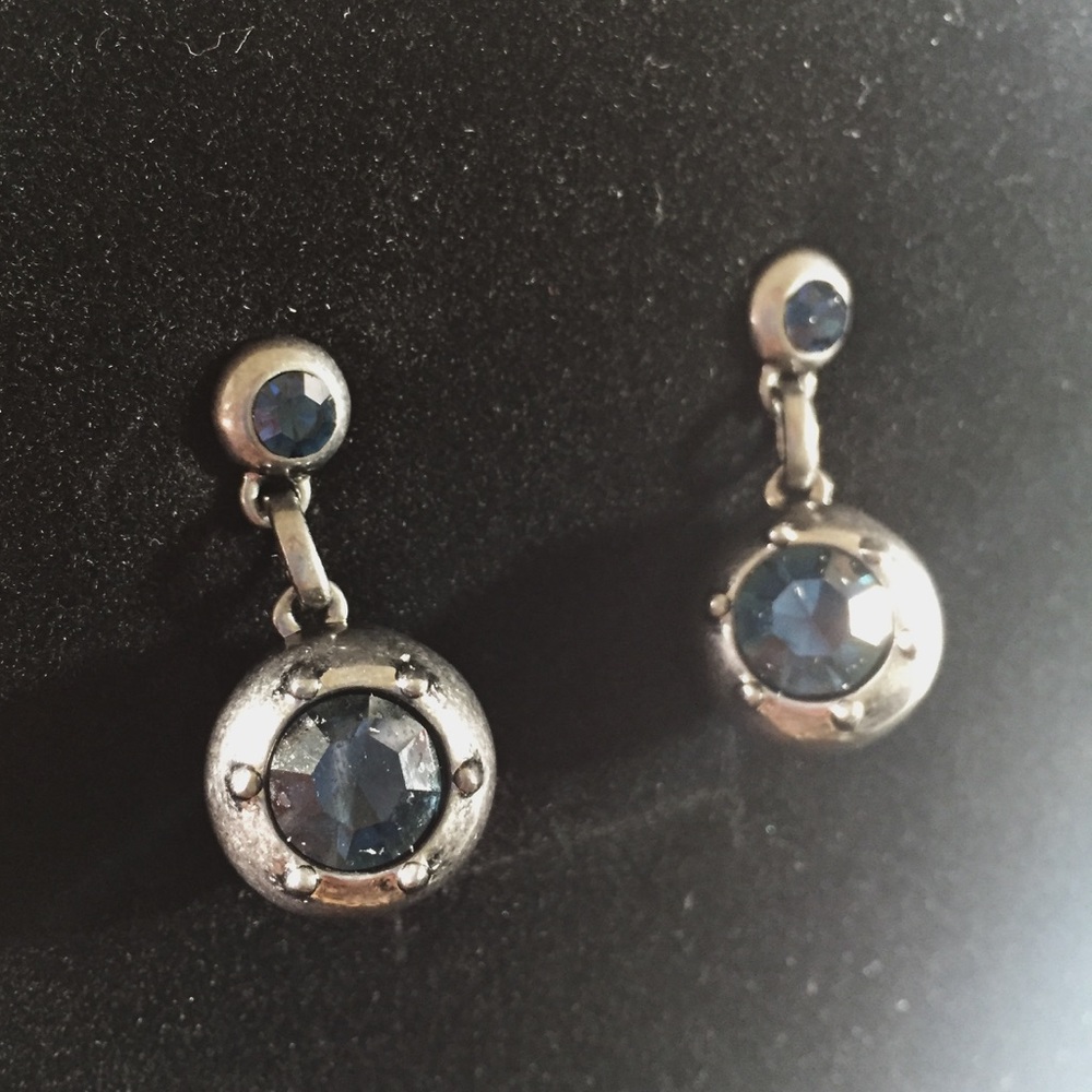 Jewelmint Diving Belle Earrings