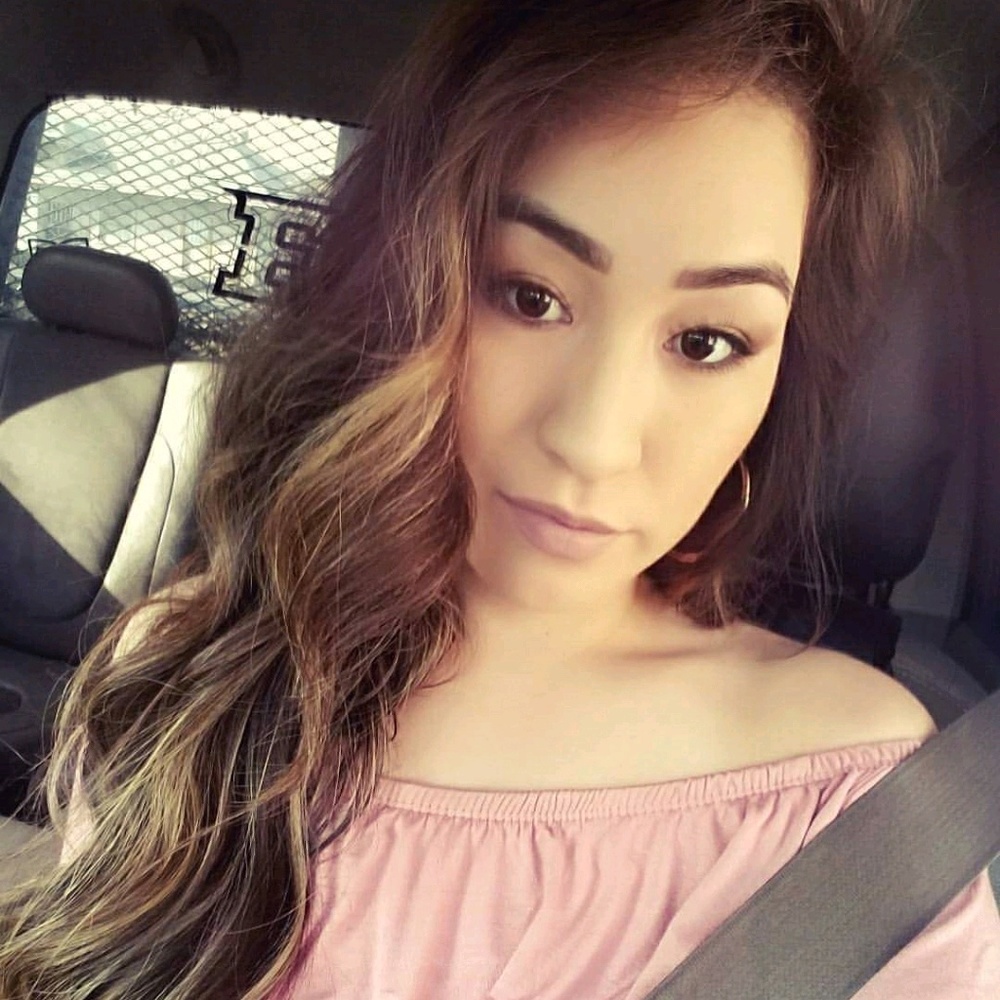 Meet your Posher, Sasha