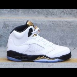 *NIB* Jordan 5 Retro Black/White/Gold kids size 7