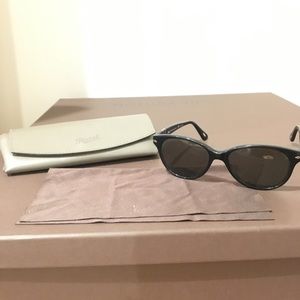 Persol Sunglasses (Polarized) PO3152S
