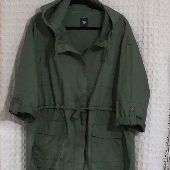gap anorak