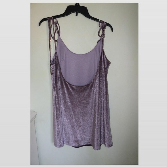 Velvet dress - Picture 2 of 4