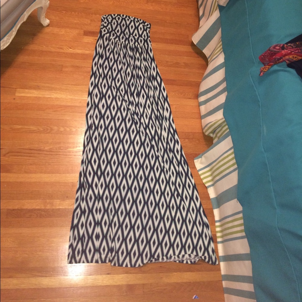 strapless maxi dress