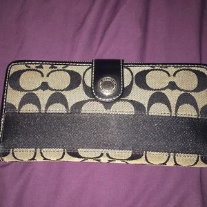 Coach wallet