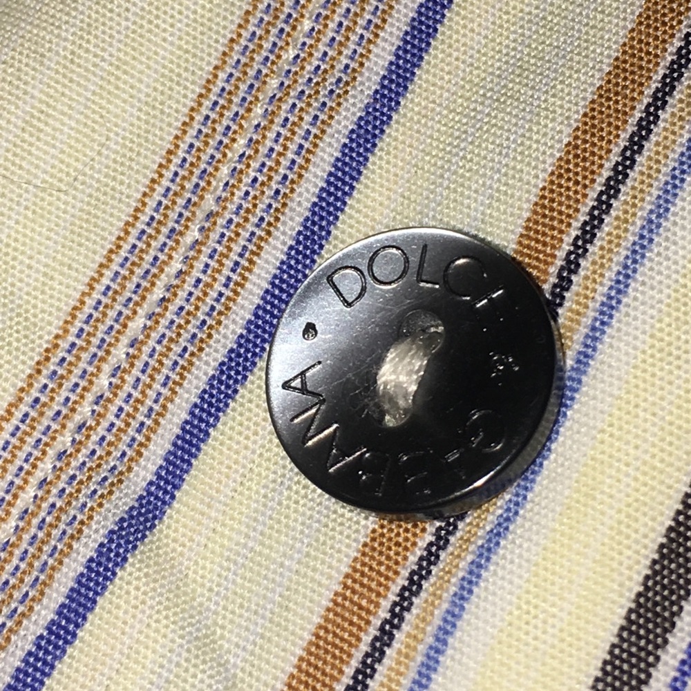 Dolce & Gabbana Button Up - Picture 3 of 4