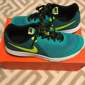Nike Flex Experience RN 5!