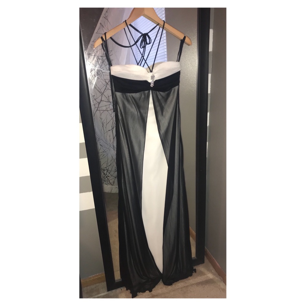 Beata Studio dress
