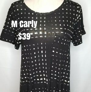 Lularoe M Carly