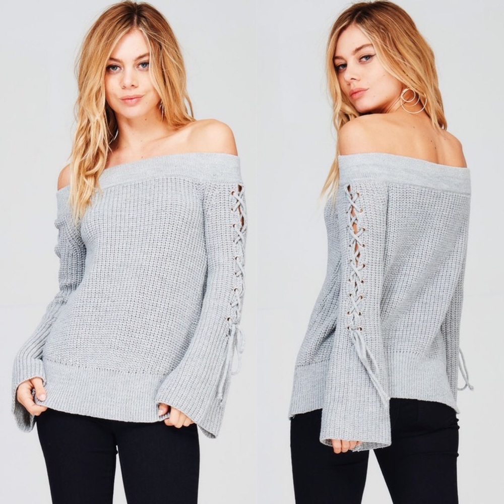 LILA Lace Up Sleeve Top