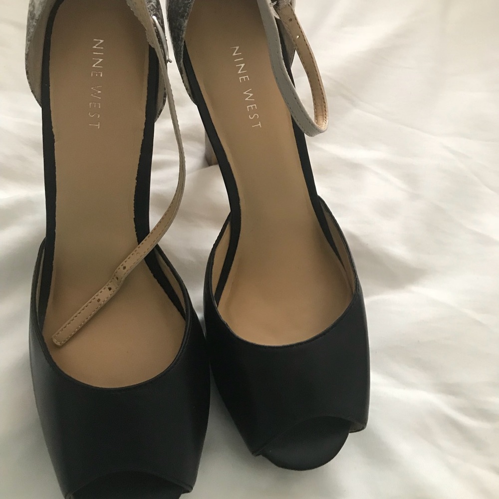 Nine West strap sandals